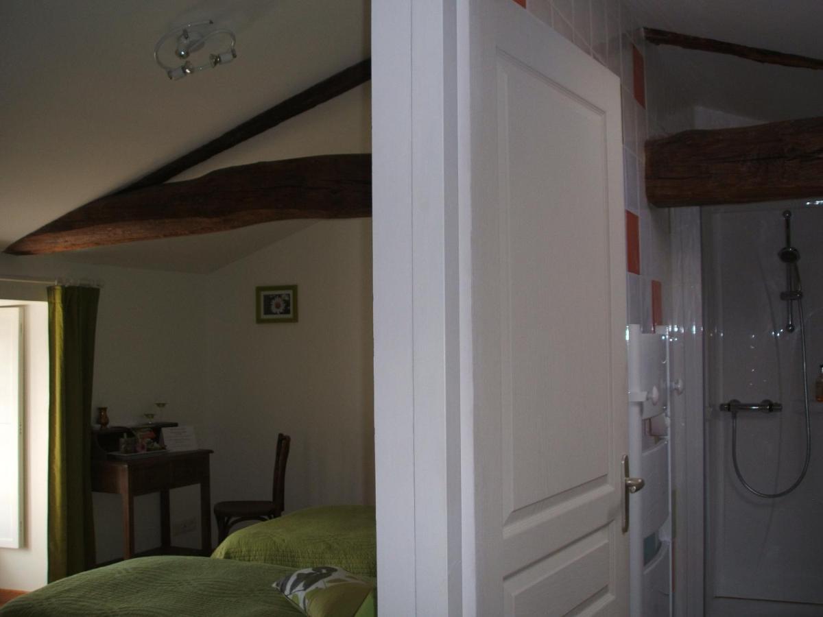 Chambres D'Hotes La Charriere Cheffois エクステリア 写真